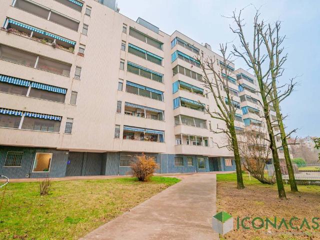 Appartamento in vendita a Rozzano, Lombardia
