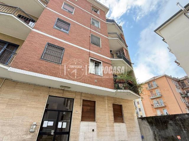 Appartamento in vendita a Rozzano, Lombardia