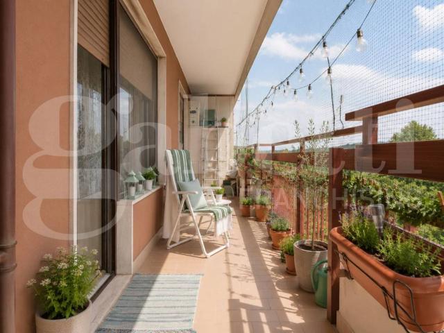 Appartamento in vendita a Valleambrosia, Rozzano