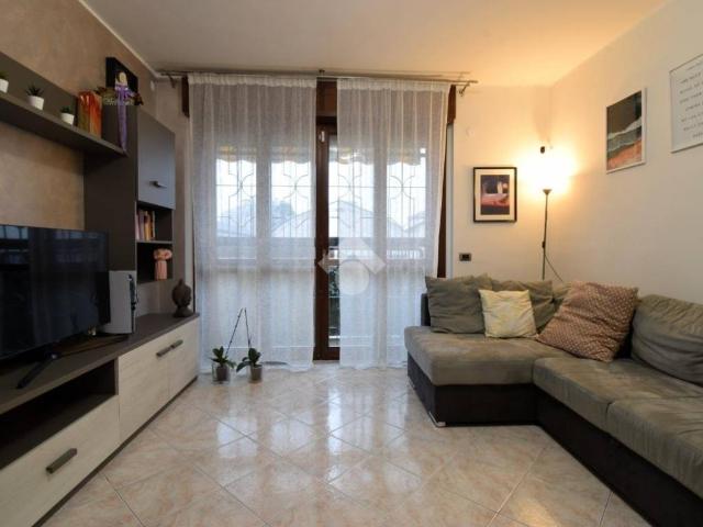 Appartamento in vendita a Rozzano, Lombardia