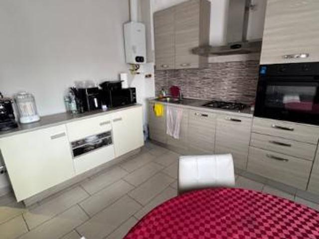 Appartamento in vendita a Rozzano, Lombardia