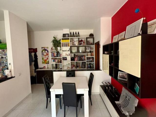 Appartamento in vendita a Pontesesto, Rozzano