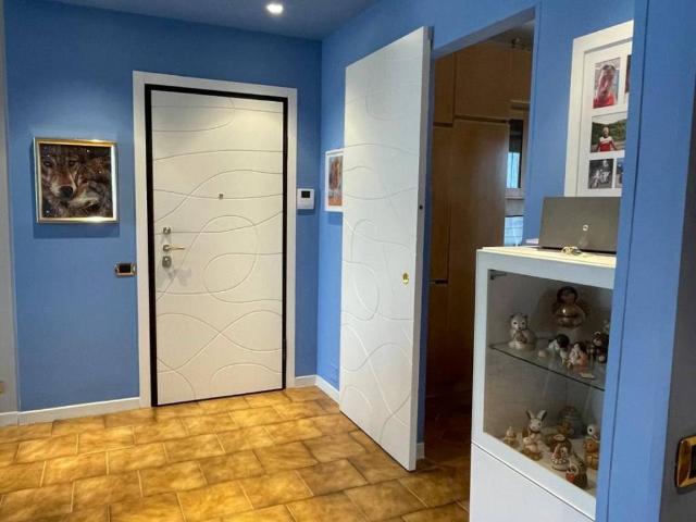 Appartamento in vendita a Pontesesto, Rozzano