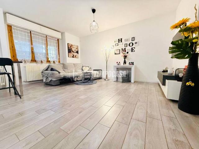 Appartamento in vendita a Rozzano, Lombardia