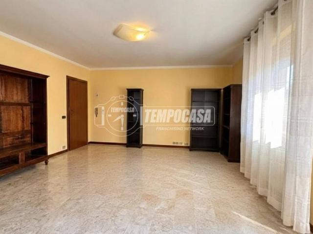 Appartamento in vendita a Tresinaro - Secchia, Re