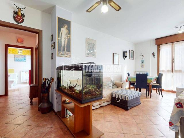 Appartamento in vendita a Tresinaro - Secchia, Re