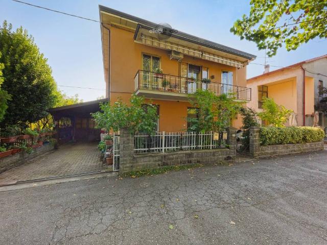 Appartamento in vendita a Tresinaro - Secchia, Re