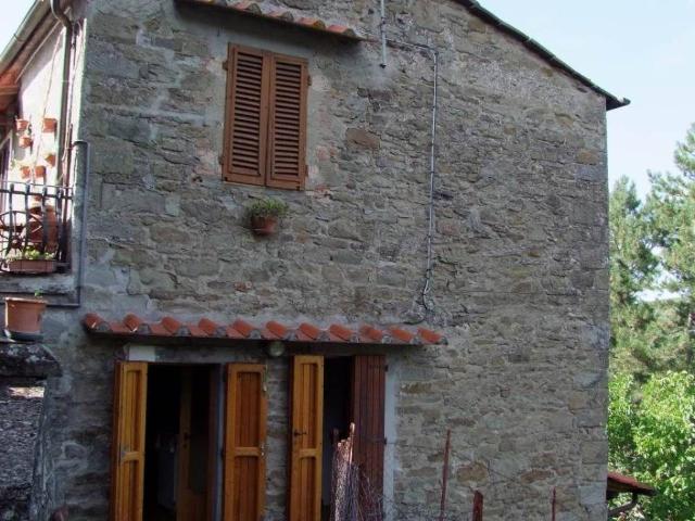 Villa Indipendente in vendita a Unione di Comuni Valdarno e Valdisieve, Rufina