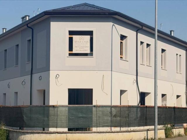 Appartamento in vendita a Russi, Reggio Emilia