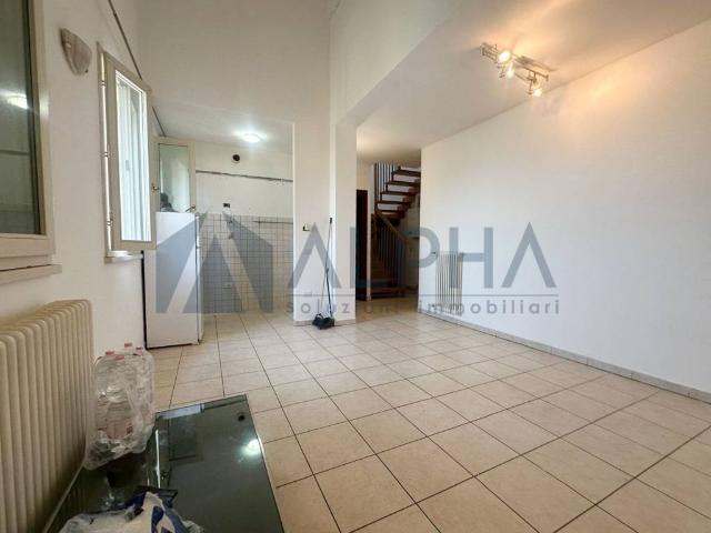 Appartamento in vendita a Russi, Reggio Emilia