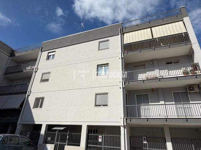 Appartamento in vendita a Rutigliano, Bari