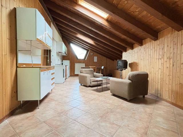 Appartamento in vendita a Saint Denis, Aosta