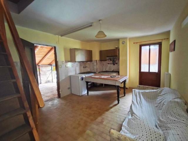 Appartamento in vendita a Saint Pierre, Aosta