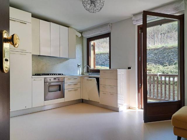 Appartamento in vendita a Saint Pierre, Aosta