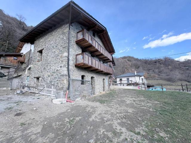 Appartamento in vendita a Saint Vincent, Aosta