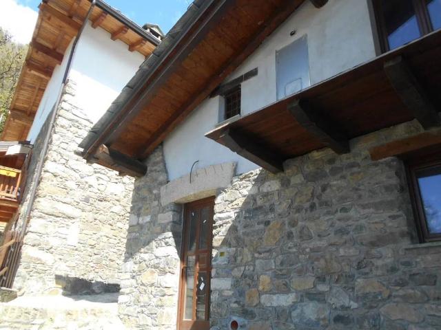 Appartamento in vendita a Saint Vincent, Aosta