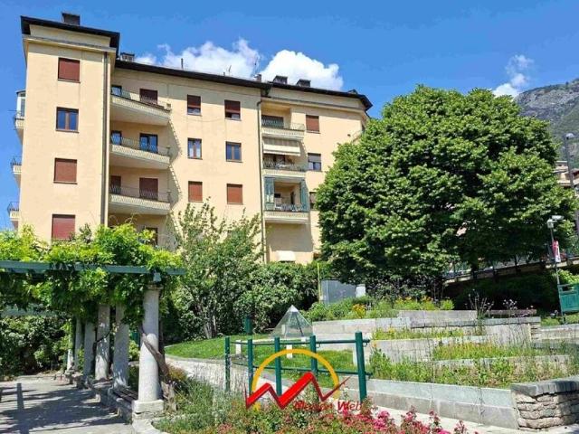 Appartamento in vendita a Saint Vincent, Aosta