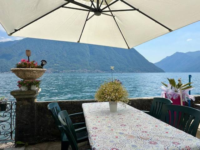 Appartamento in vendita a Sala Comacina, Como