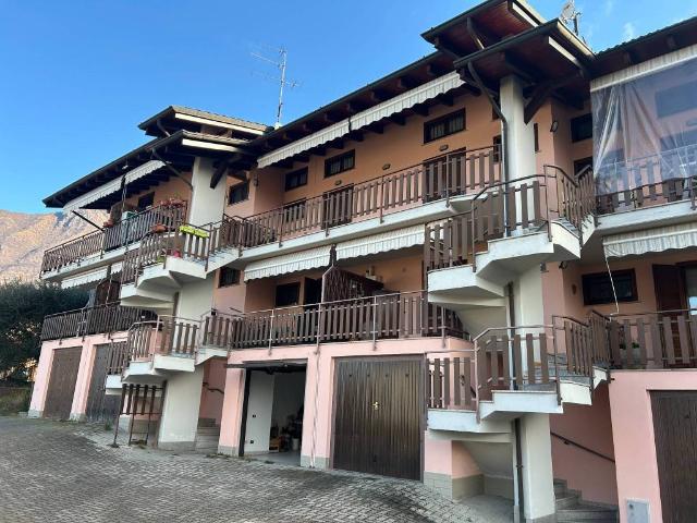 Appartamento in vendita a Comunità montana del Sebino bresciano, Sale Marasino