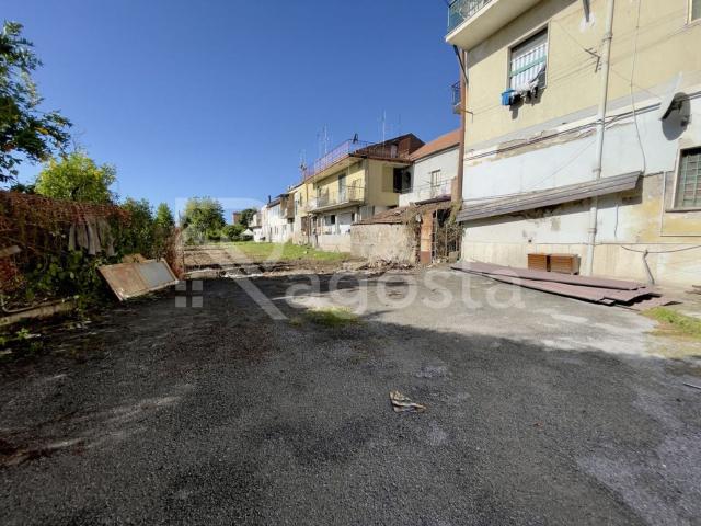 Appartamento in vendita a Salerno, Campania