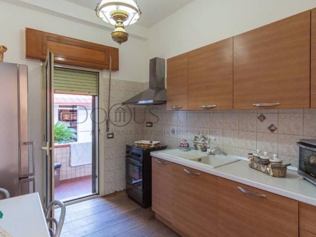 Appartamento in vendita a Salerno, Campania