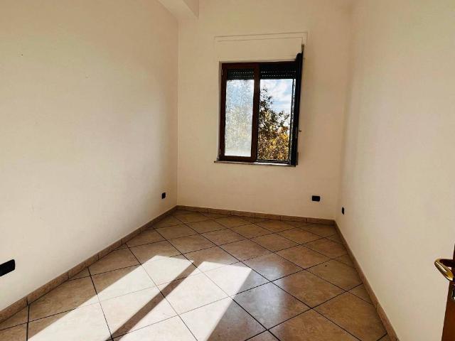 Appartamento in vendita a Salerno, Campania