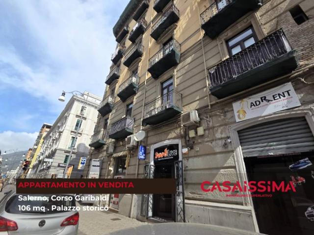 Appartamento in vendita a Salerno, Campania