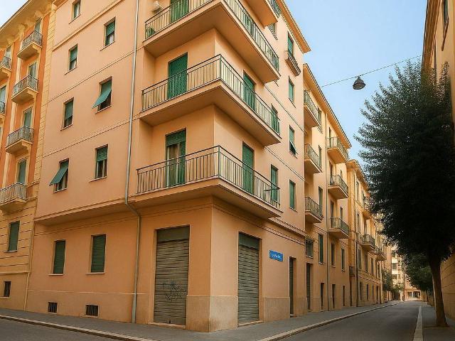 Appartamento in vendita a Salerno, Campania