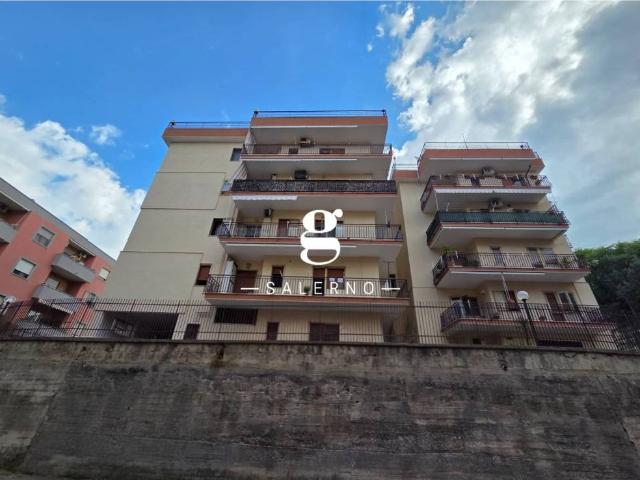 Appartamento in vendita a Casa Roma, Salerno