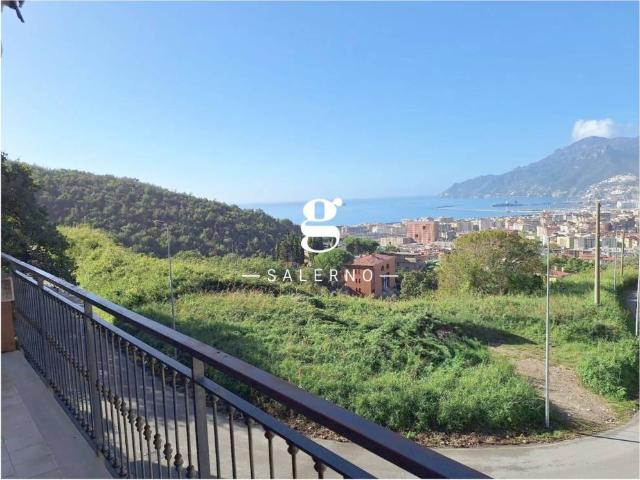 Appartamento in vendita a Salerno