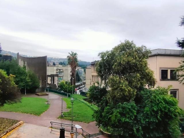 Appartamento in vendita a Salerno