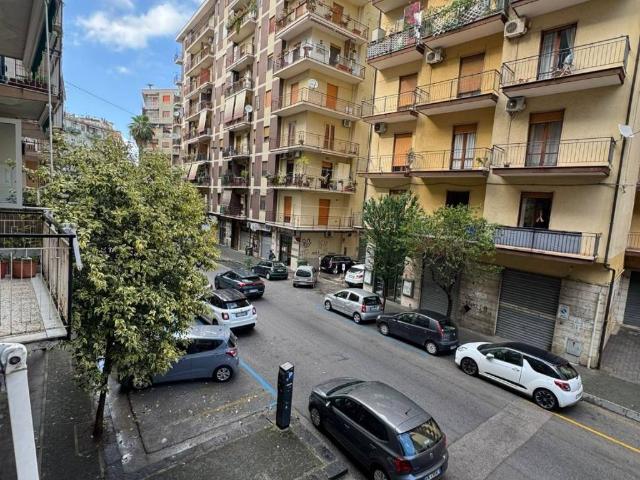 Appartamento in vendita a Salerno