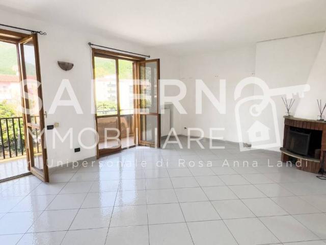 Appartamento in vendita a Salerno, Campania