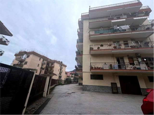 Appartamento in vendita a Casa Roma, Salerno
