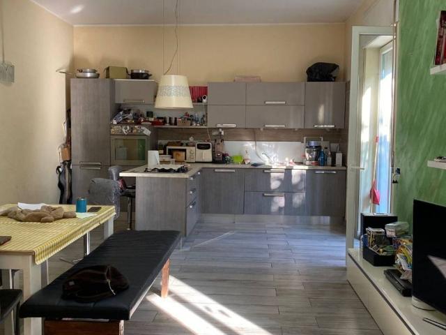 Appartamento in vendita a Salerno, Campania