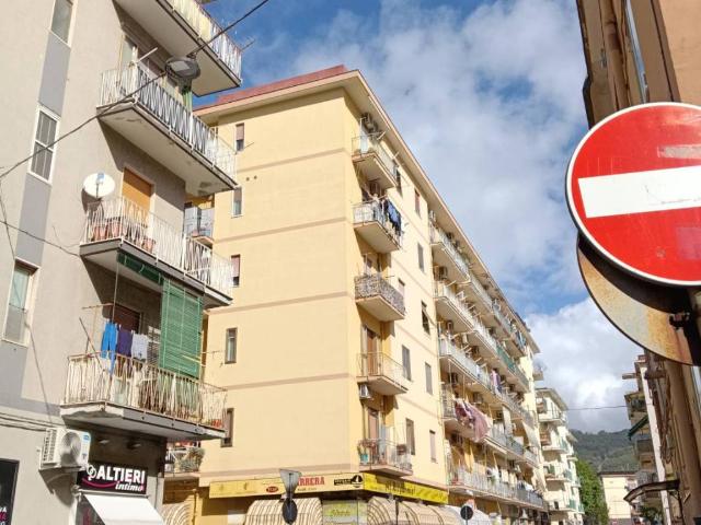 Appartamento in vendita a Salerno