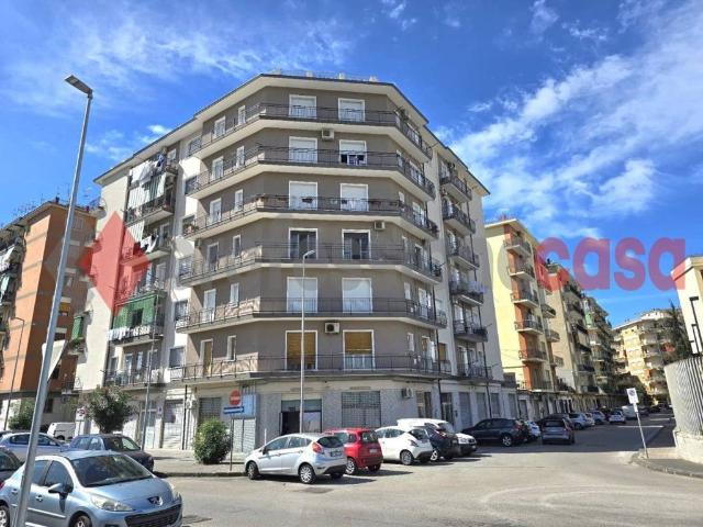 Appartamento in vendita a Salerno