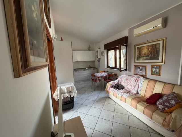Appartamento in vendita a Casa Roma, Salerno