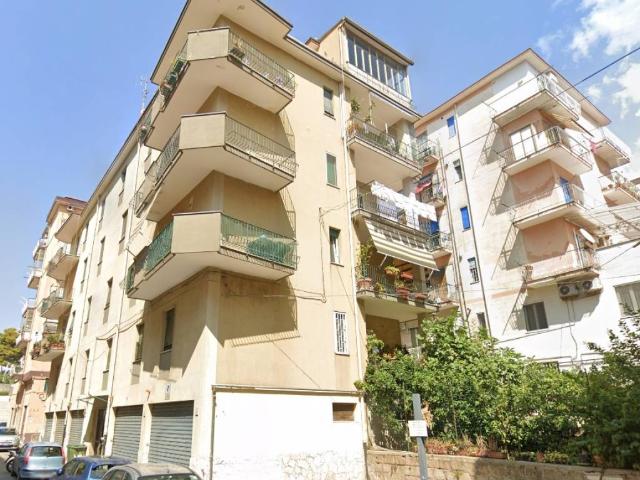 Appartamento in vendita a Salerno