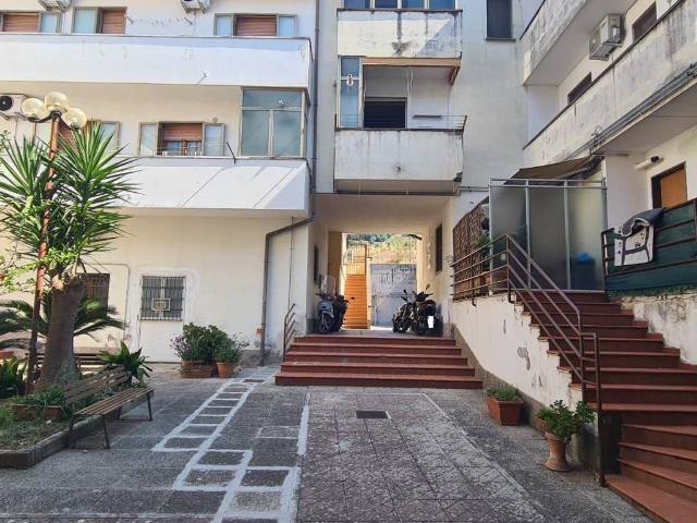 Appartamento in vendita a San Leonardo, Salerno
