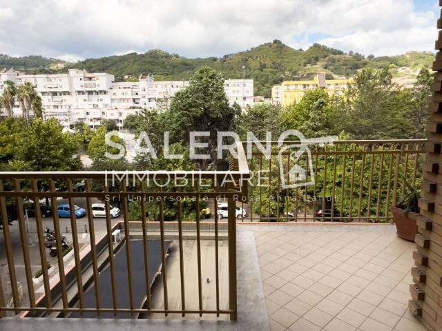 Appartamento in vendita a Salerno