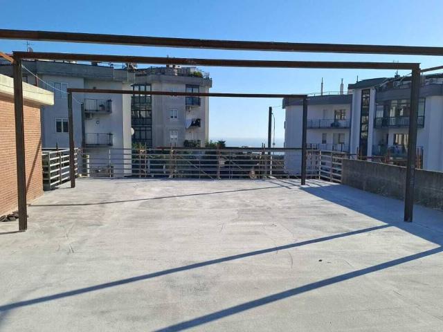 Appartamento in vendita a Casa Manzo, Salerno
