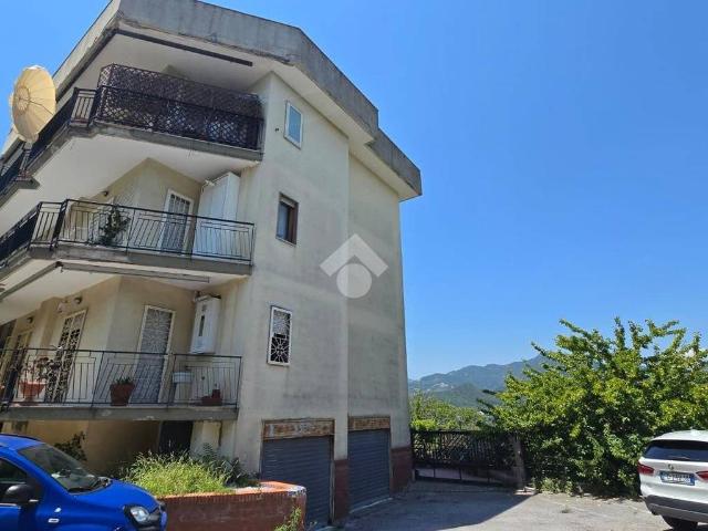 Appartamento in vendita a Casa Manzo, Salerno