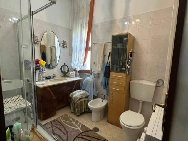 Appartamento in vendita a Salerno