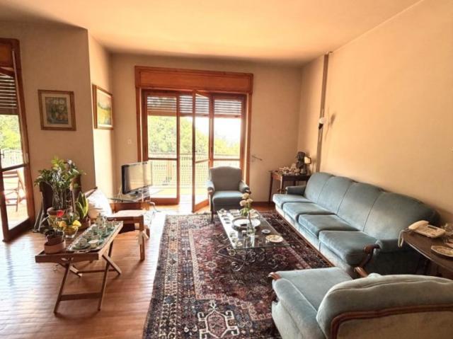 Appartamento in vendita a Sala Abbagnano, Salerno