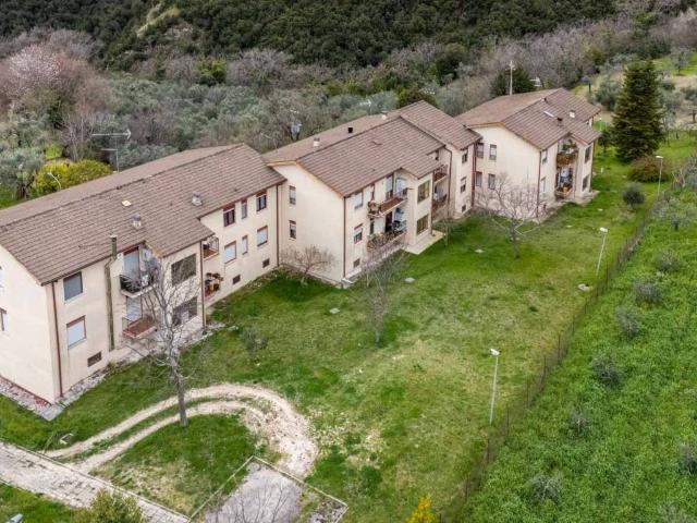 Appartamento in vendita a Salisano, Lazio