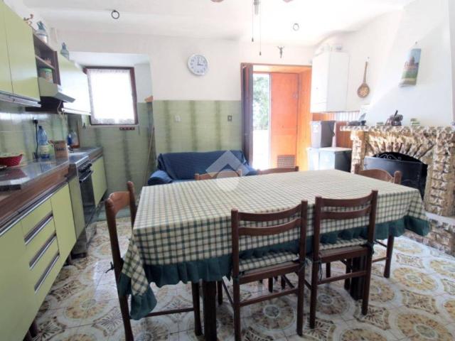 Appartamento in vendita a Salisano, Lazio