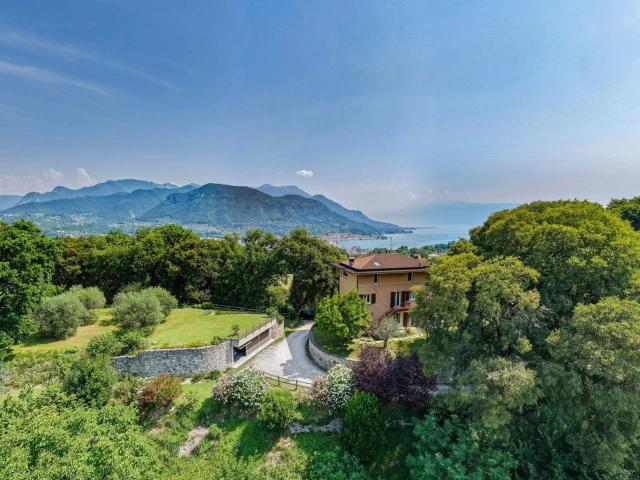 Appartamento in vendita a Comunità Montana Parco Alto Garda bresciano, Salò
