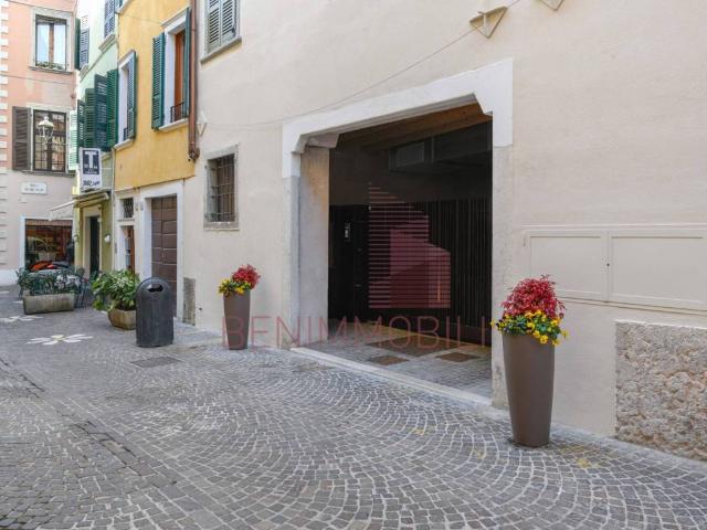 Appartamento in vendita a Comunità Montana Parco Alto Garda bresciano, Salò