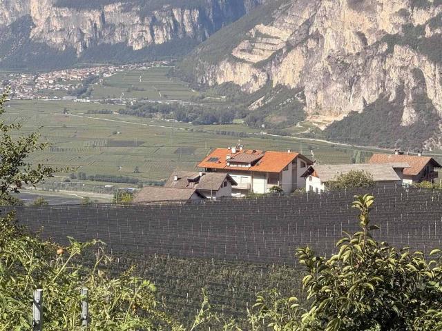 Appartamento in vendita a Überetsch-Unterland - Oltradige-Bassa Atesina, Pochi - Buchholz